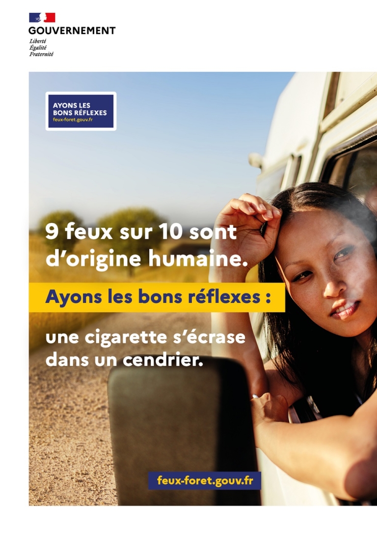 affiche "cigarette s'écrase dans un cendrier !"