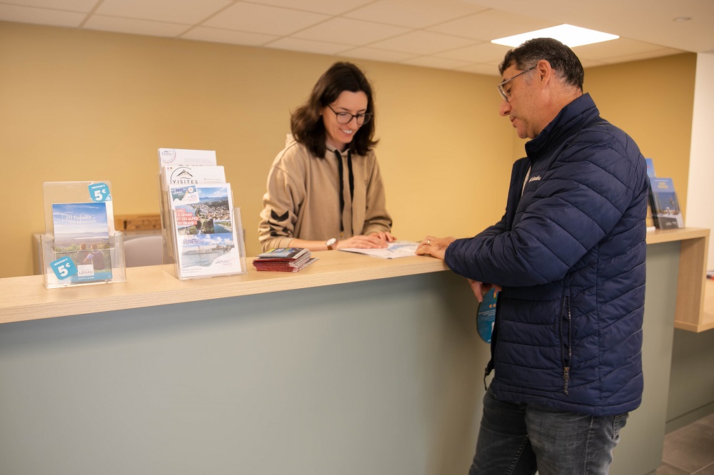 Service-Public-Douvaine