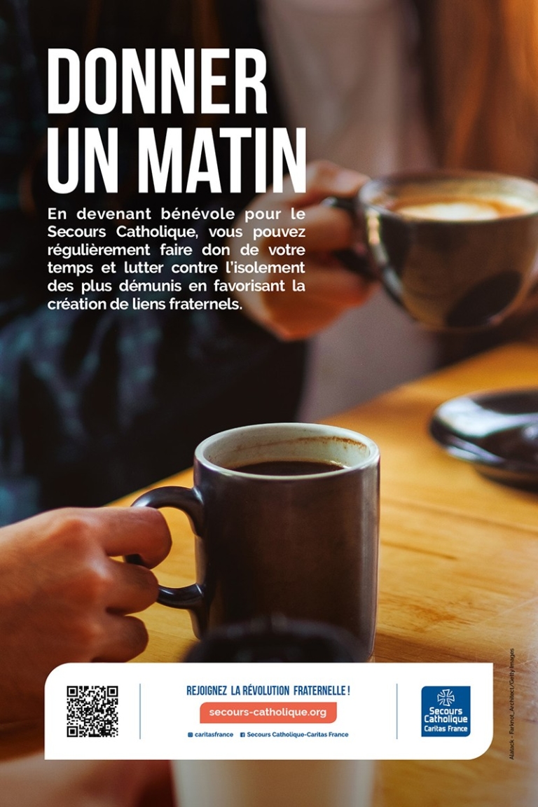 affiche de campagne de recrutement de bénévoles pour le secours catholique 2026